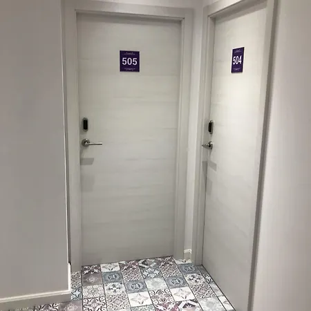 Boutique Centro Bbb Auto Check In 2* Benidorm