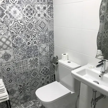 Boutique Centro Bbb Auto Check In 2* Benidorm