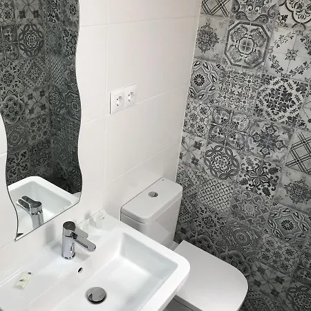 Boutique Centro Bbb Auto Check In 2* Benidorm