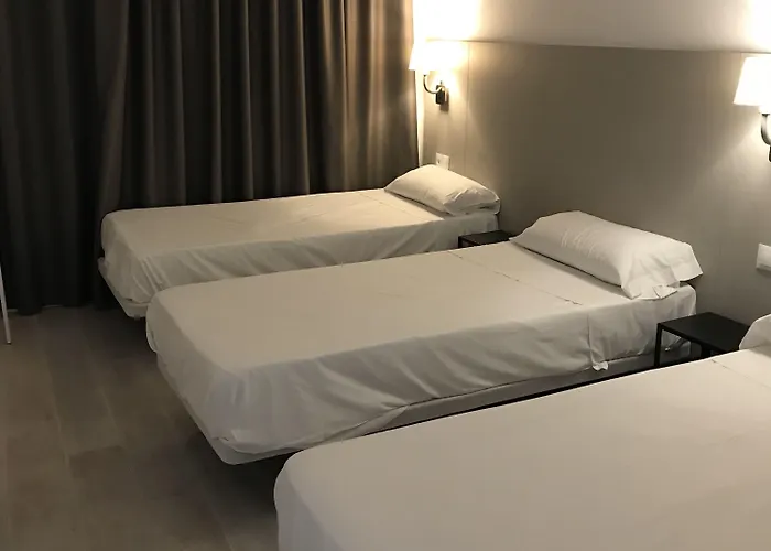 Boutique Centro Bbb Auto Check In Hotel 2*