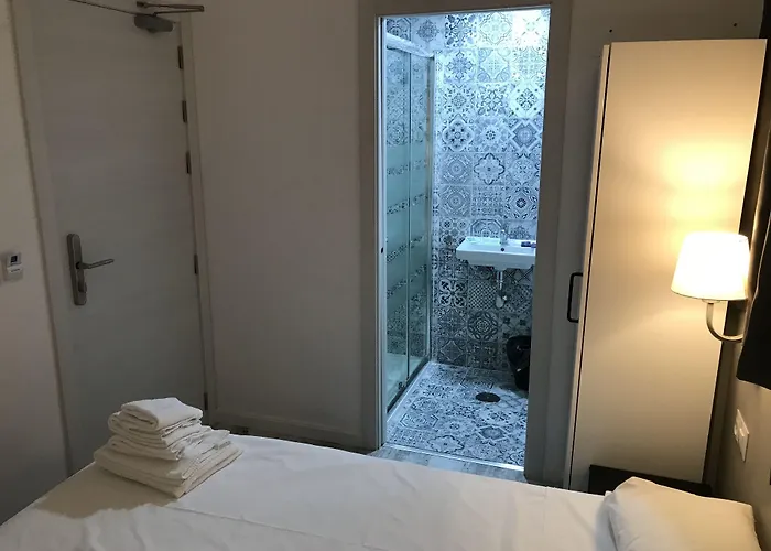 Boutique Centro Bbb Auto Check In Hotel 2*