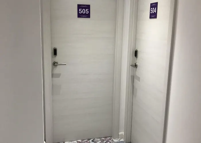 Boutique Centro Bbb Auto Check In 2* Benidorm