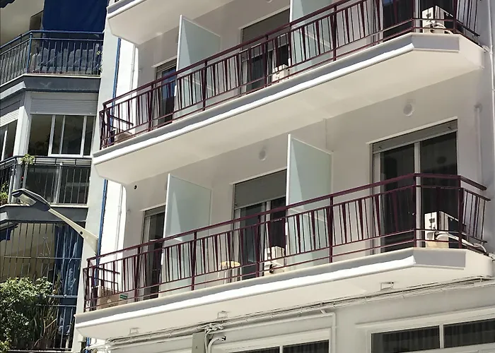 Boutique Centro Bbb Auto Check In 2* Benidorm