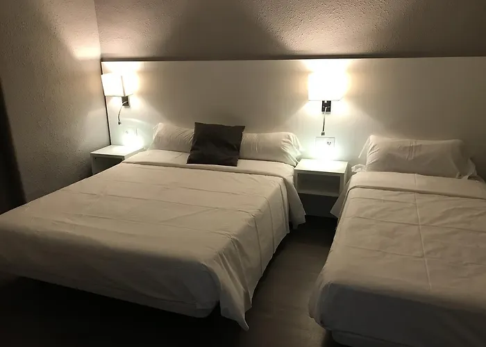 Boutique Centro Bbb Auto Check In Hotel 2*