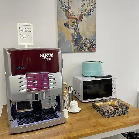 Boutique Centro Bbb Auto Check In Hotell 2*